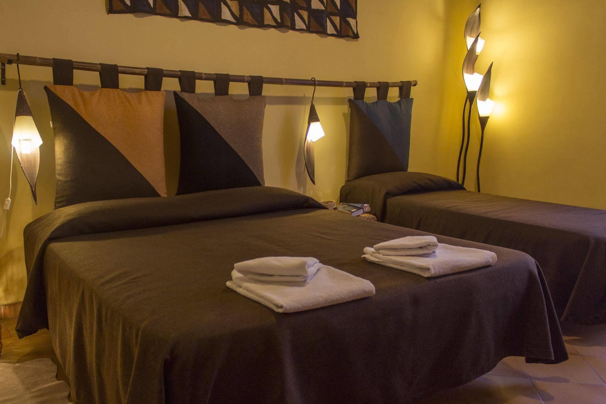 Dimora Dei Giganti Bed & Breakfast Naples Exterior photo